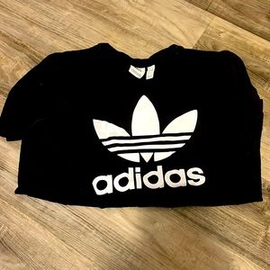 Adidas black top